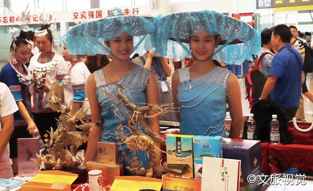 搭乘首發(fā)高鐵，海真珠珍珠粉抵達(dá)東方明珠